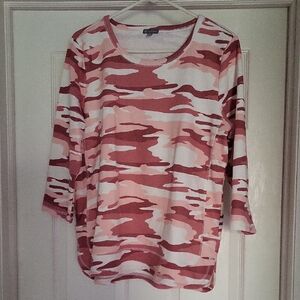 Talbots Pink and White Camouflage 3/4 Sleeve Top
